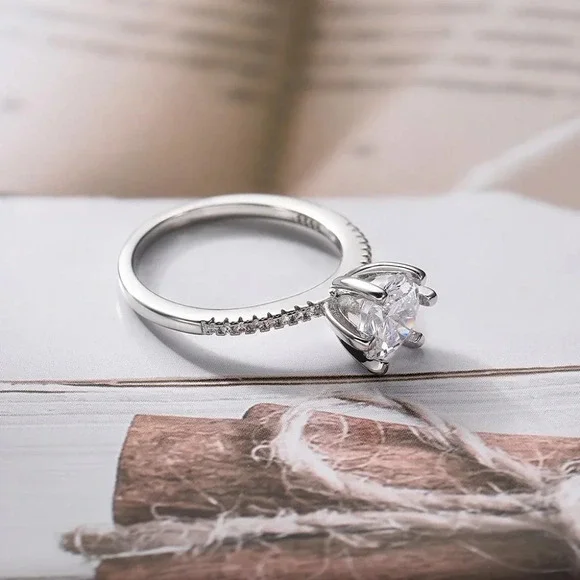 💍DIAMOND SOLITAIRE FLOWER ROUND BRILLIANT CUT CZ WEDDING RING, K766